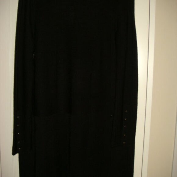 New with Tags Tahani Long Black Button Cuff Cardigan 50% Merino Wool size Large - Picture 14 of 14